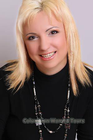 100135 - Alla Age: 33 - Ukraine