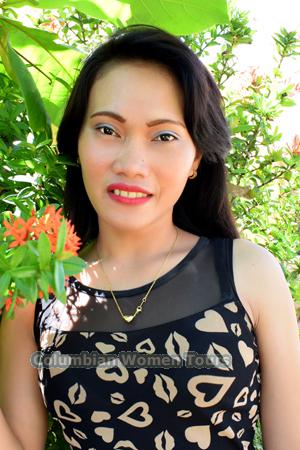 Philippines women