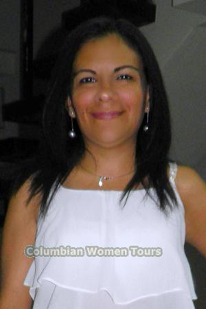 173739 - Senndy Age: 45 - Costa Rica