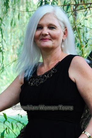 175813 - Elena Age: 56 - Ukraine