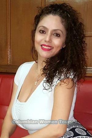 176038 - Jessenia Age: 52 - Costa Rica