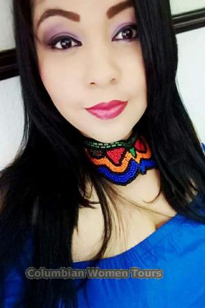 176251 - Monica Age: 29 - Colombia