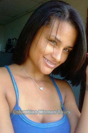 181814 - Miriam Age: 36 - Colombia