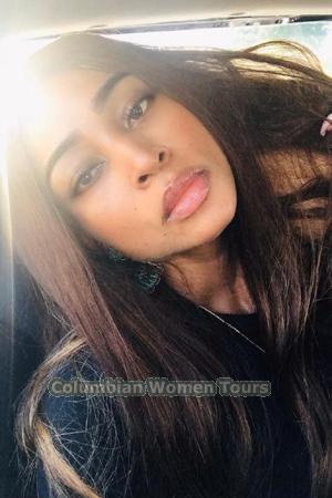 184244 - Luz Mery Age: 44 - Colombia