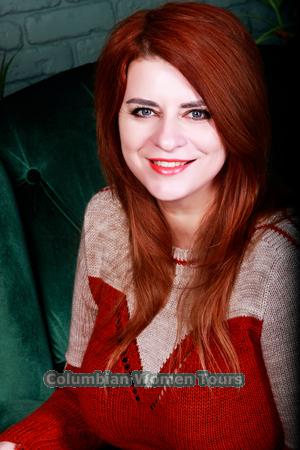 185410 - Elena Age: 48 - Ukraine