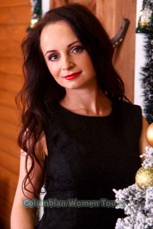 185678 - Kseniya Age: 37 - Russia