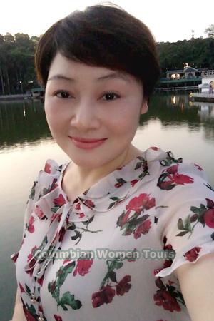 188175 - Mingxiu Age: 53 - China