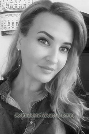 193112 - Julia Age: 40 - Russia