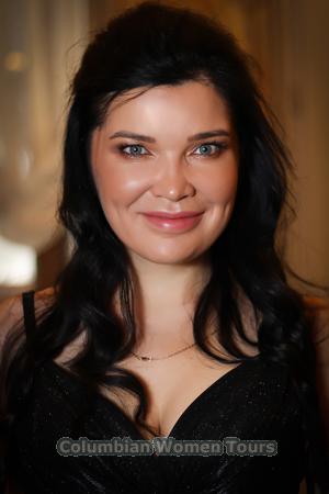 196132 - Dilyara Age: 43 - Ukraine