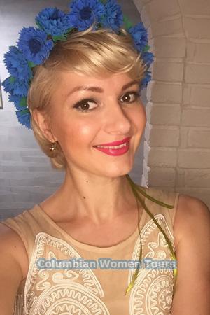 196304 - Lubov Age: 36 - Russia
