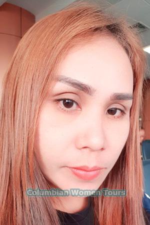 197179 - Jaruphit (Pitcha) Age: 46 - Thailand