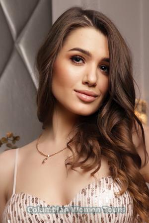 198764 - Lyudmila Age: 19 - Ukraine
