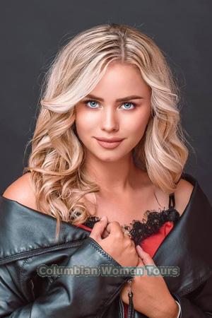 198859 - Elena Age: 21 - Ukraine