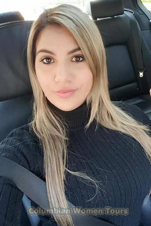 201417 - Carolina Age: 36 - Colombia