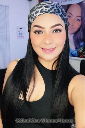 201729 - Sandra Age: 36 - Colombia
