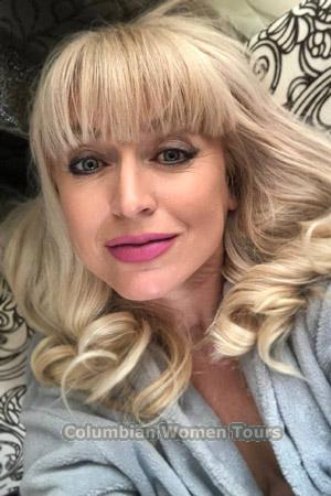 203292 - Oksana Age: 54 - Ukraine