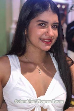 205719 - Alejandra Age: 24 - Colombia