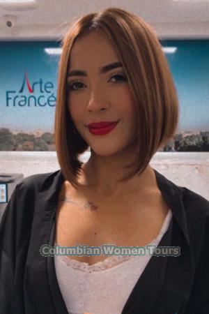 206345 - Valentina Age: 25 - Colombia