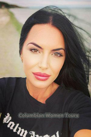 208544 - Natalya Age: 35 - Spain