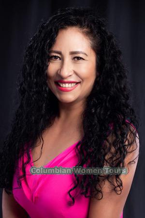 211263 - Luz Age: 49 - Colombia