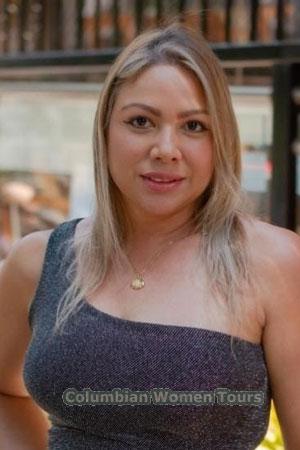 212651 - Tania Age: 42 - Colombia