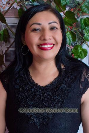 213006 - Alicia Age: 44 - Peru
