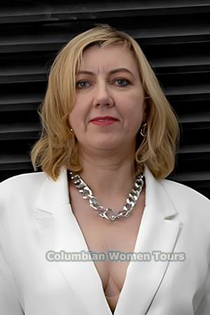 215841 - Svetlana Age: 52 - Russia