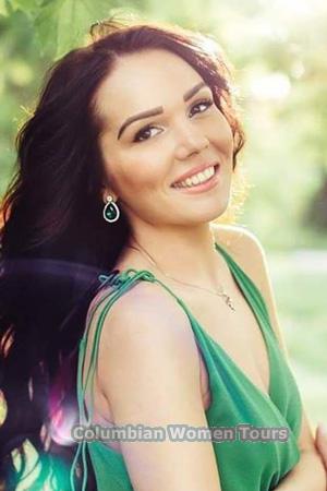 216209 - Yuliia Age: 33 - Ukraine