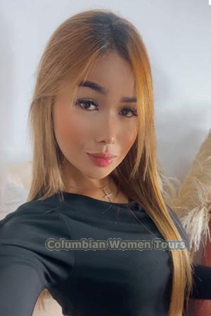 216417 - Yulieth Age: 24 - Colombia