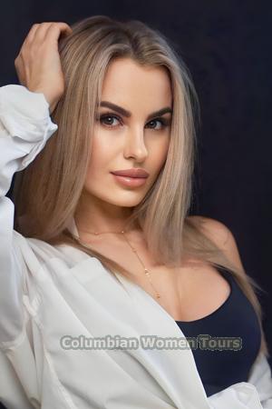 217621 - Viktoriia Age: 30 - Ukraine