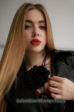 218232 - Yelyzaveta Age: 18 - Ukraine