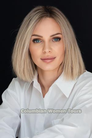 218281 - Ksenia Age: 38 - Ukraine