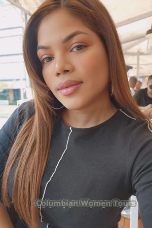 222717 - Angelica Age: 39 - Colombia
