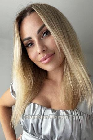 223452 - Elena Age: 43 - Ukraine