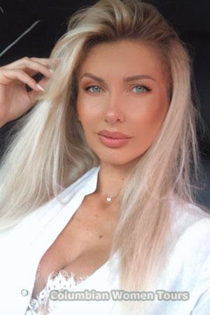 223867 - Violetta Age: 42 - Ukraine