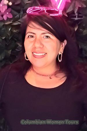 225448 - Mariela Age: 36 - Peru