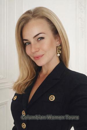 226952 - Vironika Age: 40 - Ukraine