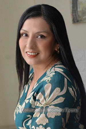 227999 - Catherine Age: 44 - Peru