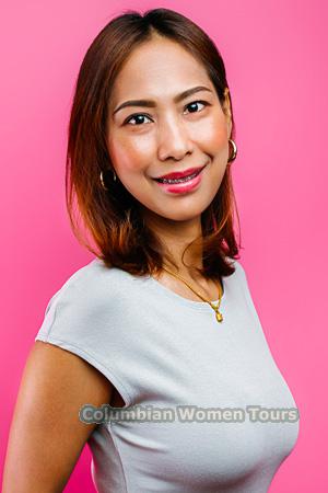 228006 - Tipwimol Age: 43 - Thailand