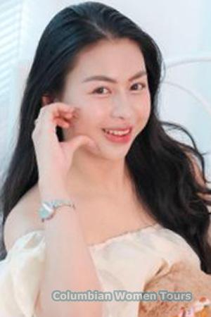 228413 - Minh Thu Age: 23 - Vietnam