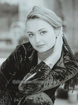 50062 - Viktoria Age: 36 - Russia