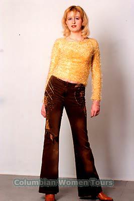 50410 - Elena Age: 36 - Russia