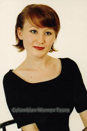 51684 - Larisa Age: 33 - Russia
