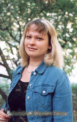 51711 - Svetlana Age: 36 - Russia