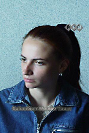 51759 - Natalya Age: 33 - Russia