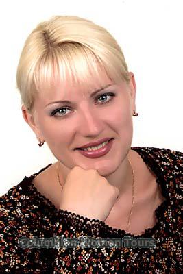 51823 - Tatyana Age: 34 - Russia