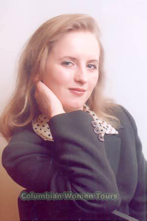 52127 - Nadezhda Age: 37 - Russia