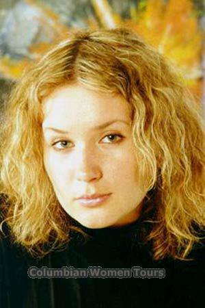 52241 - Oksana Age: 32 - Russia