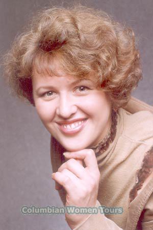 52820 - Marina Age: 40 - Russia