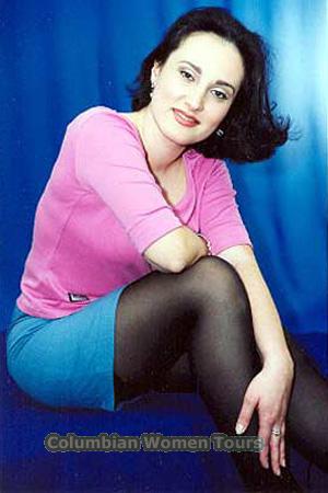 53207 - Irina Age: 31 - Russia